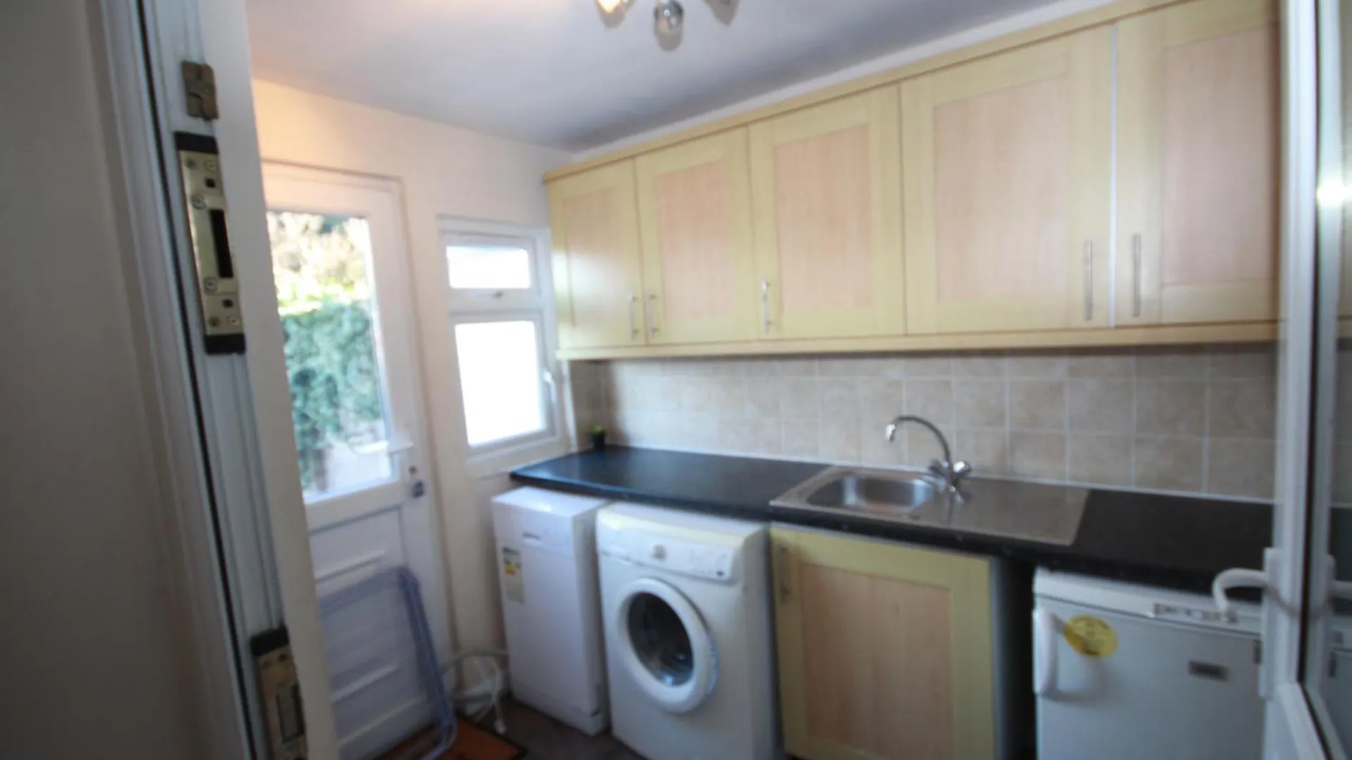 Feltham House Apartment 0*,  United Kingdom